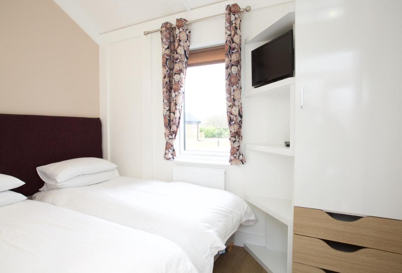 Braidhaugh Holiday Lodge And Glamping Park Crieff Exteriör bild